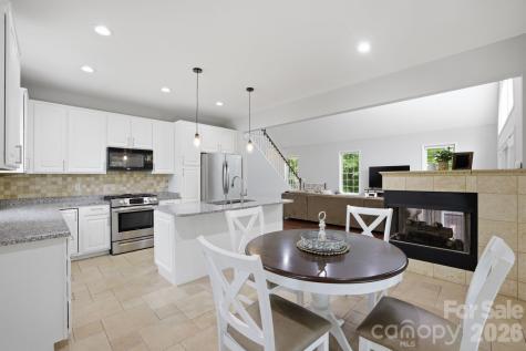 424 Mountain Harbor Drive Lexington NC 27292