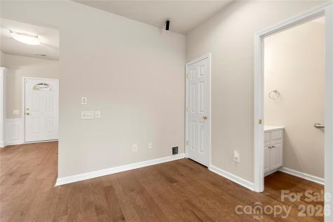 15017 Medlock Lane Charlotte NC 28277