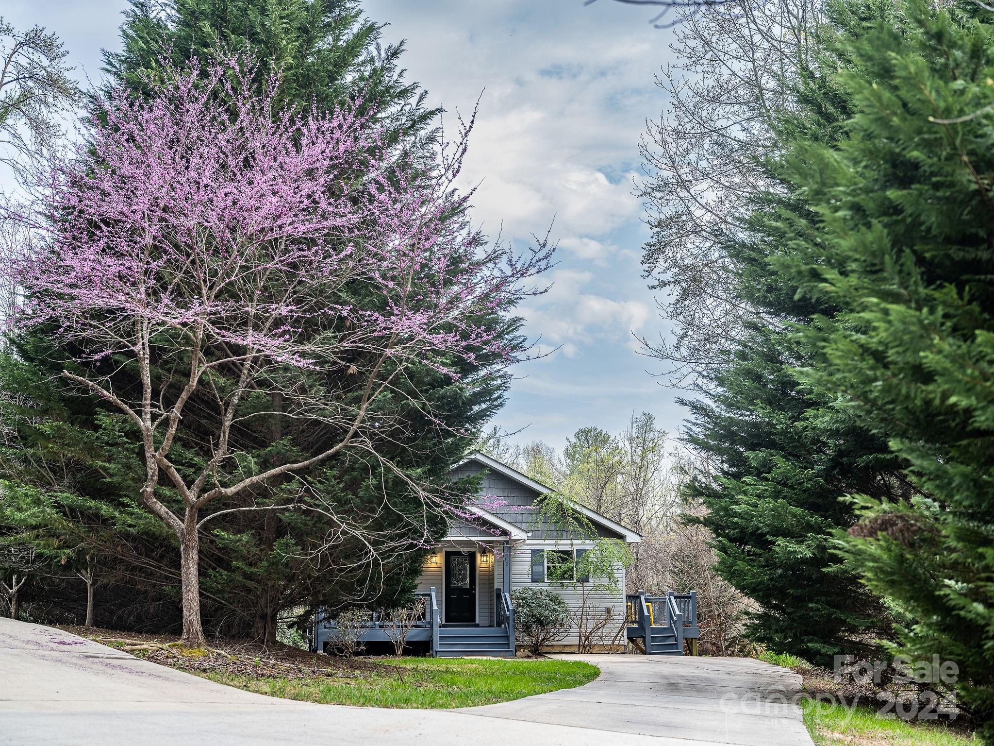 42 Honey Hollow Lane Fairview NC 28730