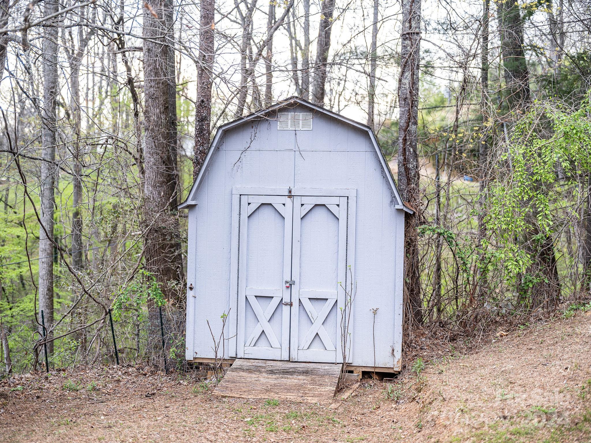 42 Honey Hollow Lane Fairview NC 28730