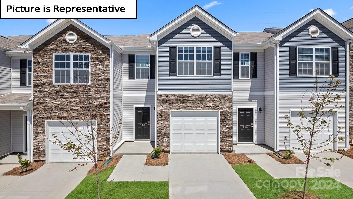 9008 Lowfalls Lane Charlotte NC 28216