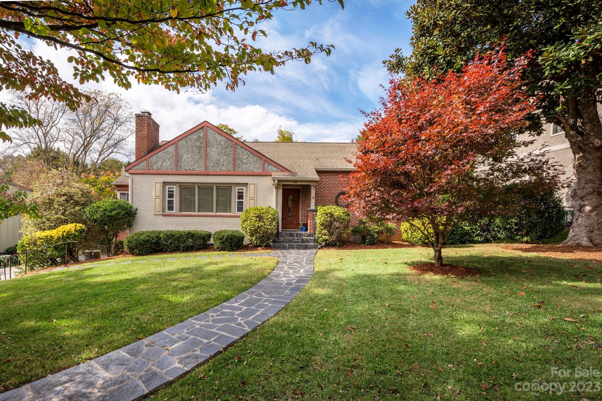 68 Edgelawn Road Asheville NC 28804