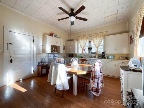 6993 Charlotte Highway Lancaster SC 29707
