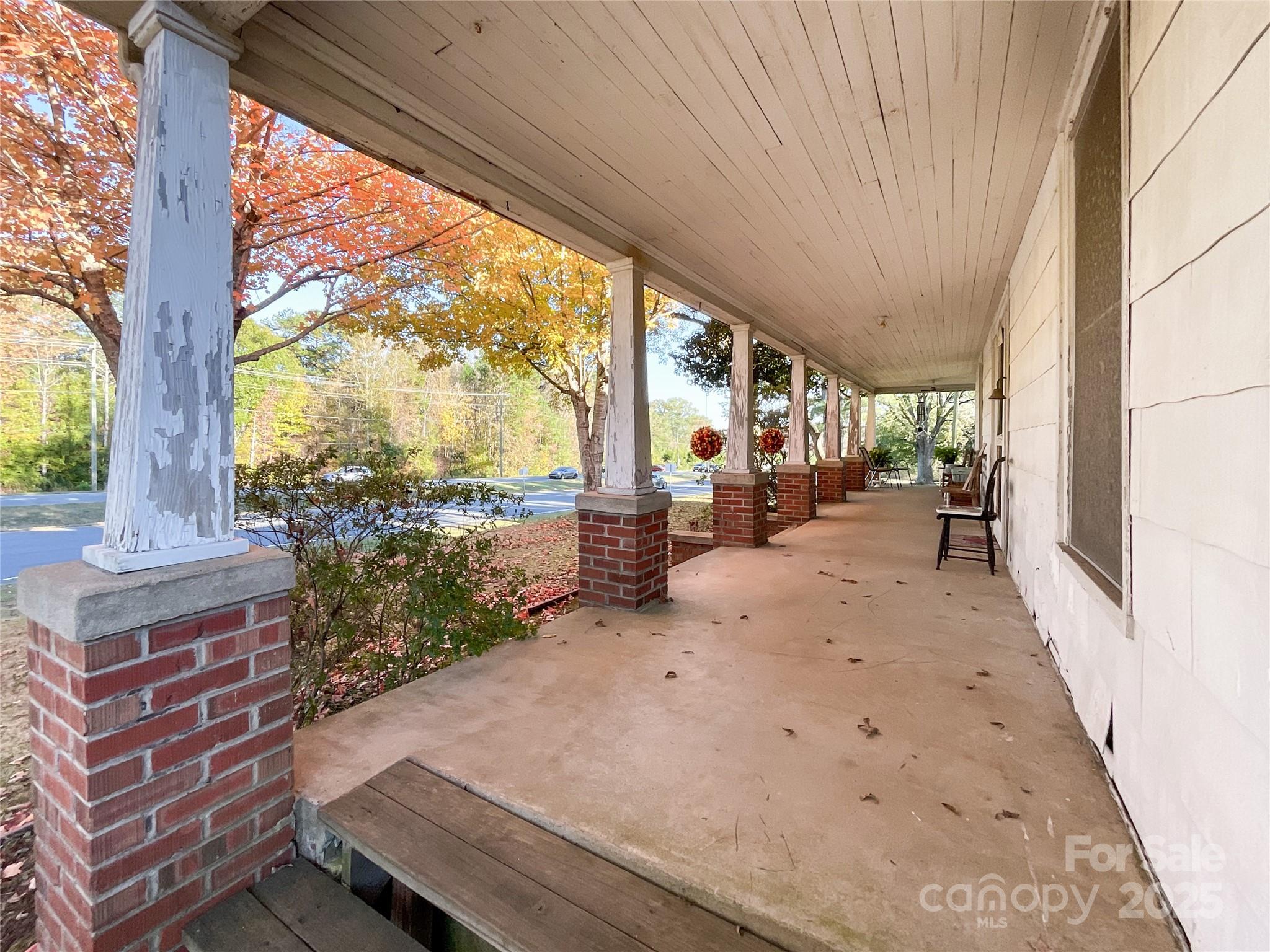 6993 Charlotte Highway Lancaster SC 29707