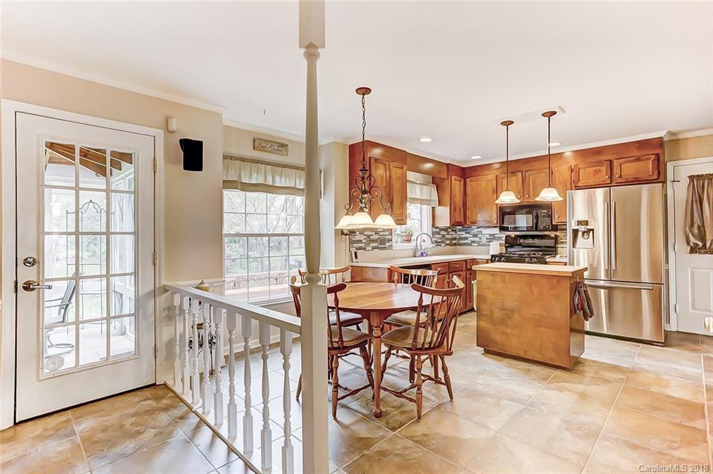 5619 Ivygate Lane Charlotte NC 28226