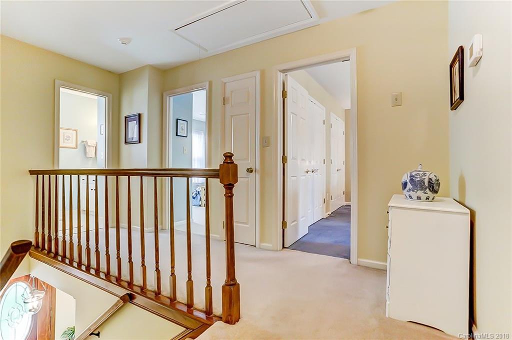 5619 Ivygate Lane Charlotte NC 28226