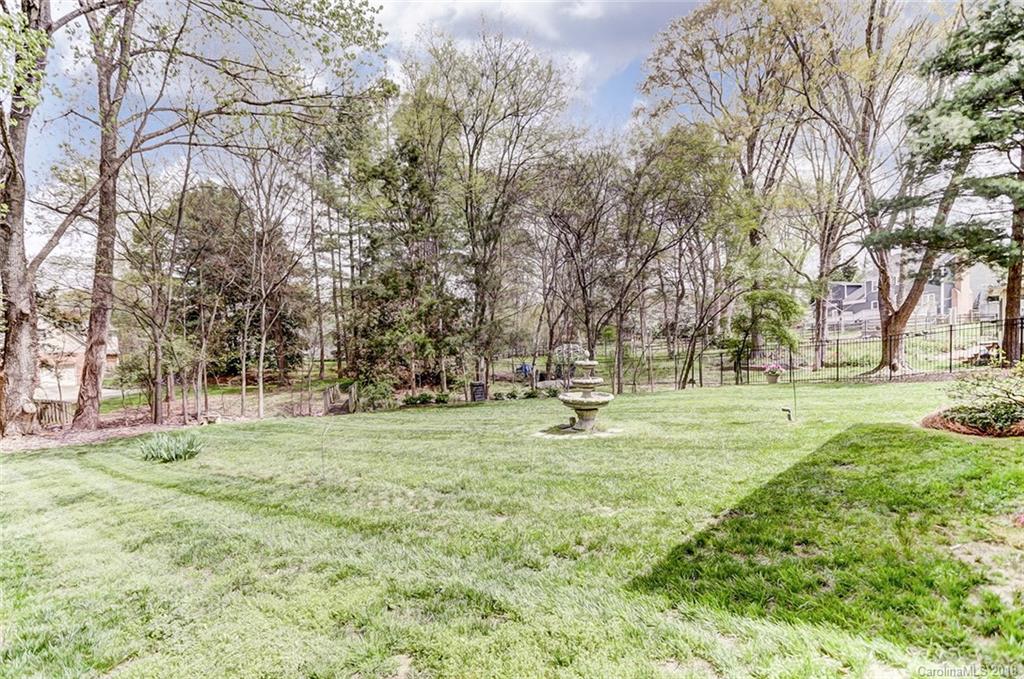 5619 Ivygate Lane Charlotte NC 28226