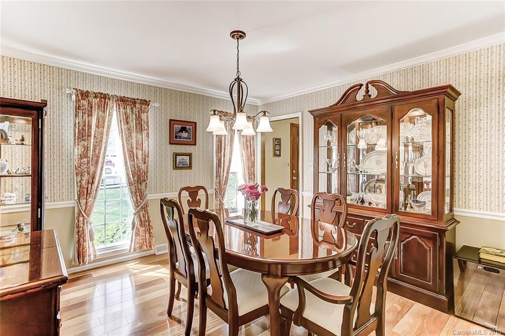 5619 Ivygate Lane Charlotte NC 28226