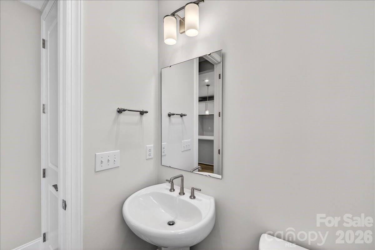 12023 Elsa Lane Charlotte NC 28277