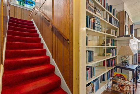 414 Beaucatcher Road Asheville NC 28805