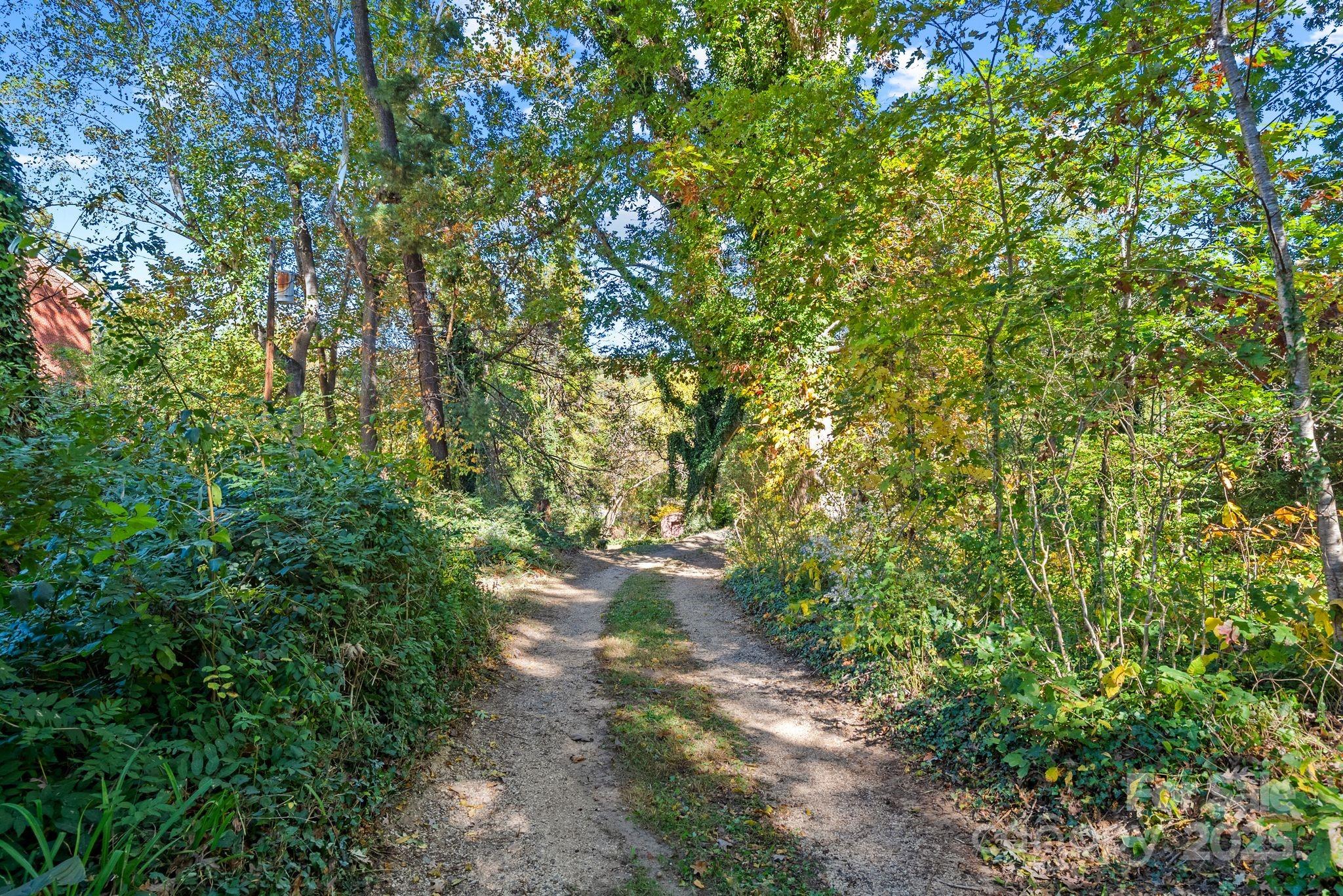 414 Beaucatcher Road Asheville NC 28805