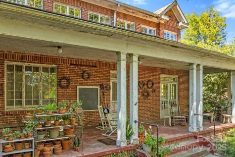 414 Beaucatcher Road Asheville NC 28805