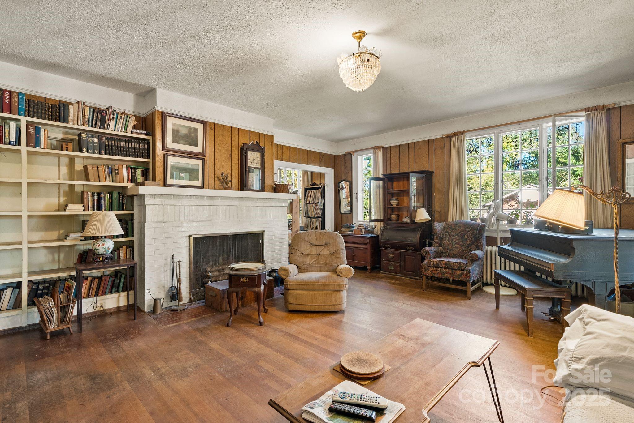 414 Beaucatcher Road Asheville NC 28805