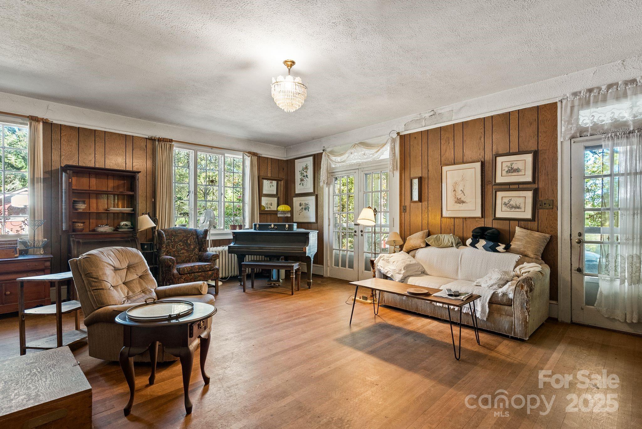 414 Beaucatcher Road Asheville NC 28805