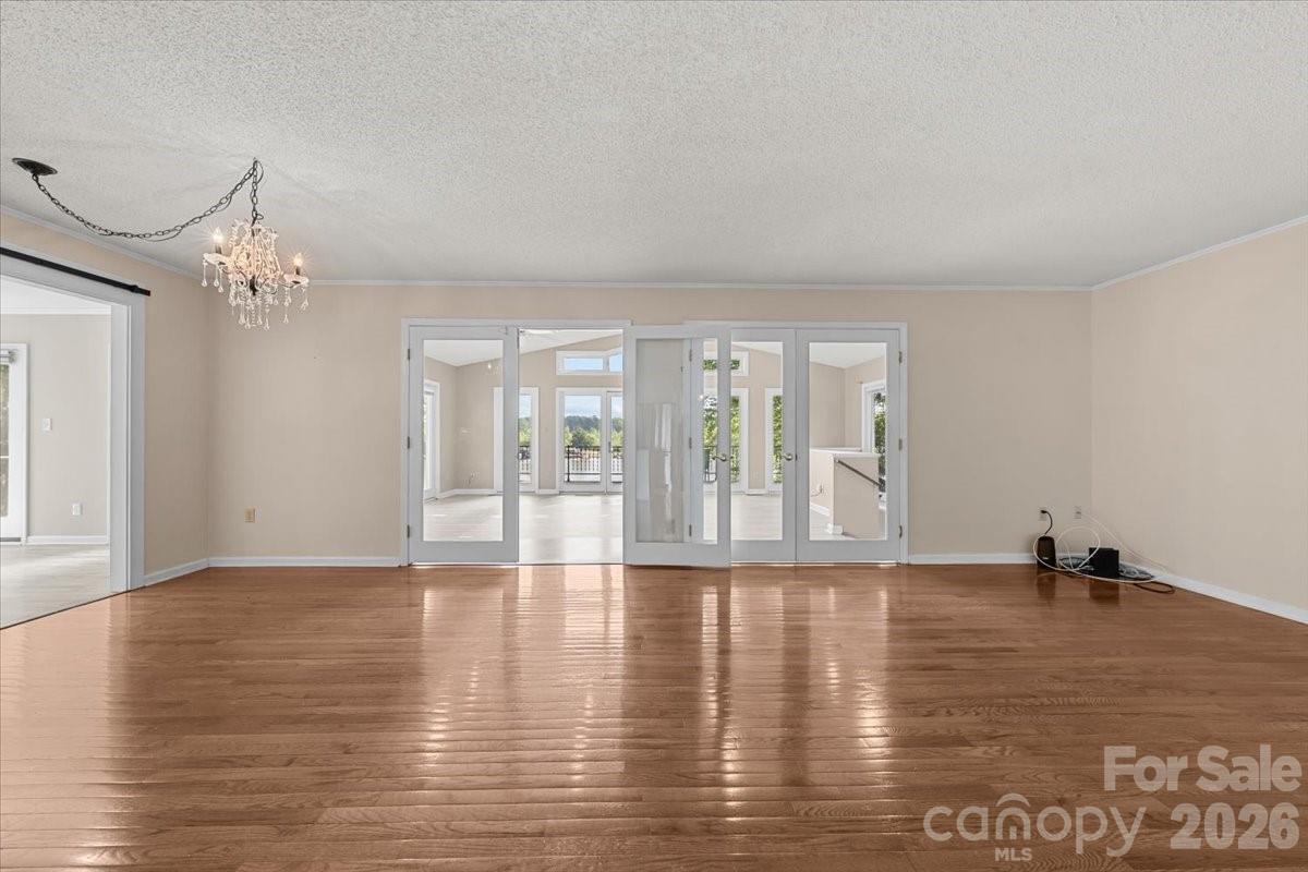 330 Hillview Drive Lexington NC 27292