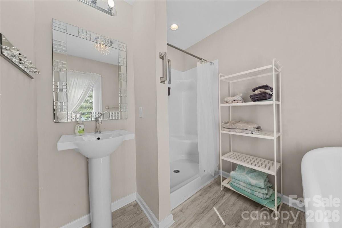 330 Hillview Drive Lexington NC 27292