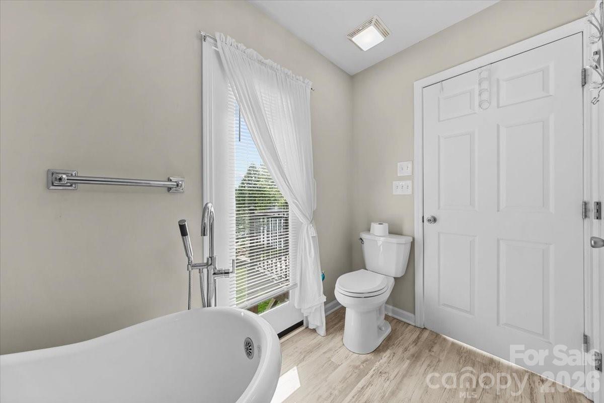 330 Hillview Drive Lexington NC 27292