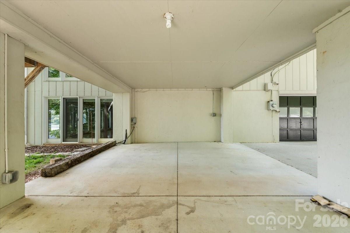 330 Hillview Drive Lexington NC 27292