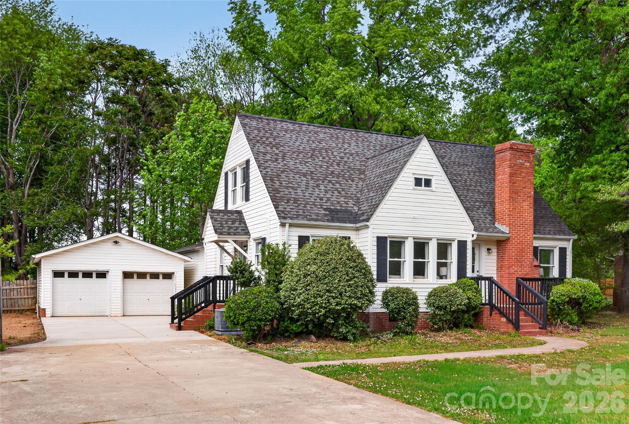 116 Middleton Avenue Matthews NC 28104