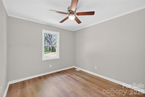 116 Middleton Avenue Matthews NC 28104