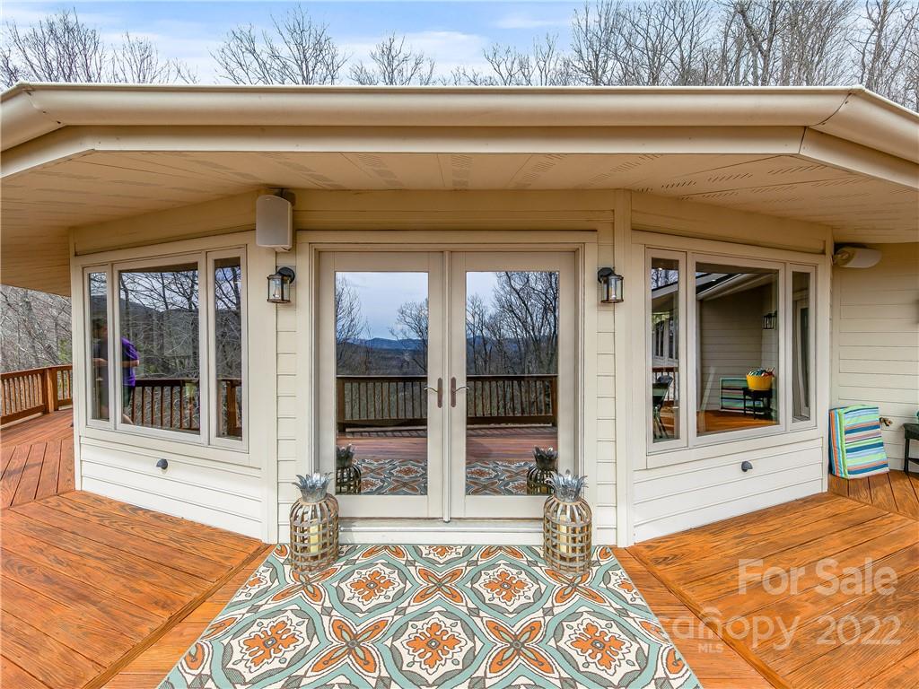 98 Ivy Cove Road Fairview NC 28730