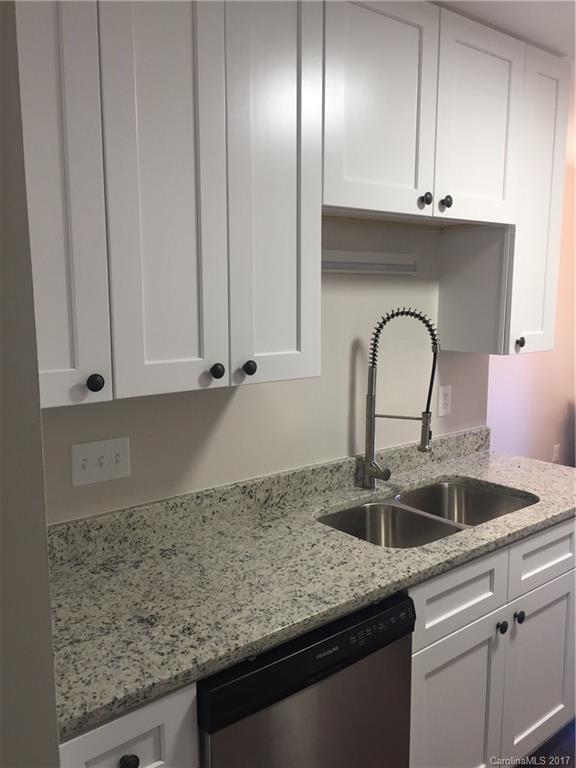 1095 Sardis Cove Drive Charlotte NC 28270