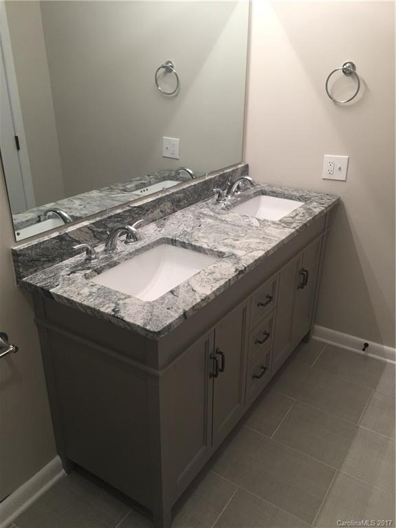 1095 Sardis Cove Drive Charlotte NC 28270