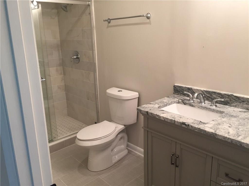 1095 Sardis Cove Drive Charlotte NC 28270