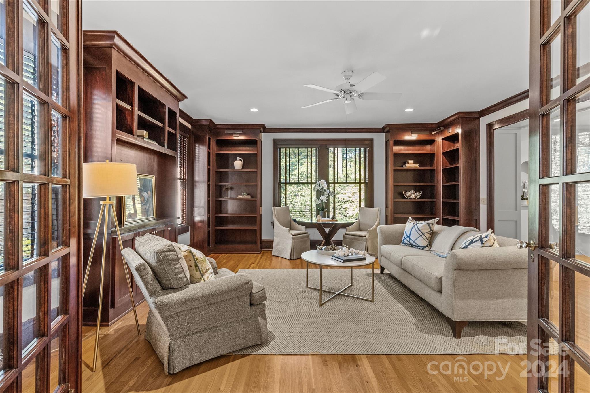 1718 Queens Road Charlotte NC 28207