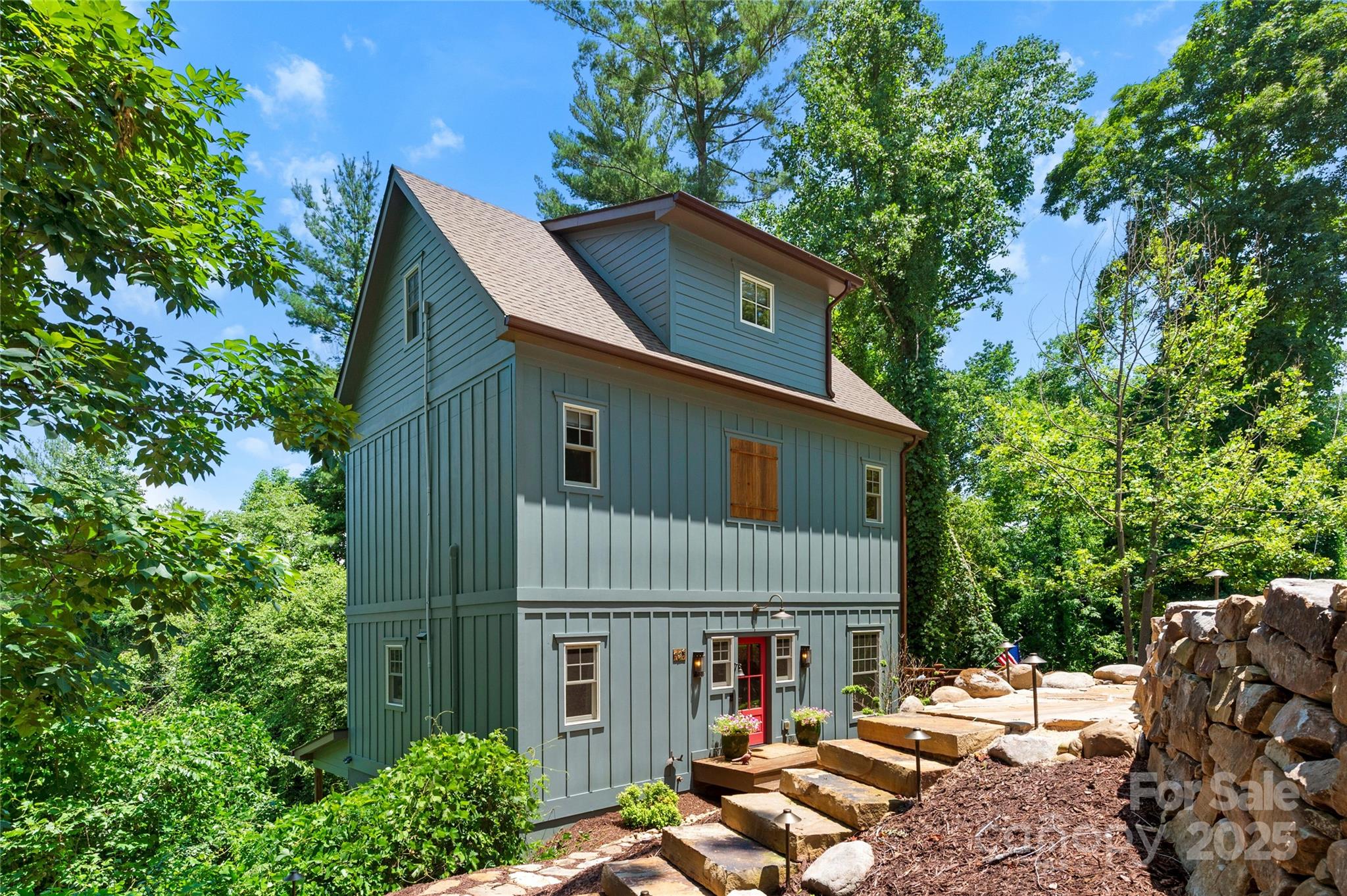 195 Jordan Street Hendersonville NC 28739