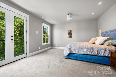 195 Jordan Street Hendersonville NC 28739