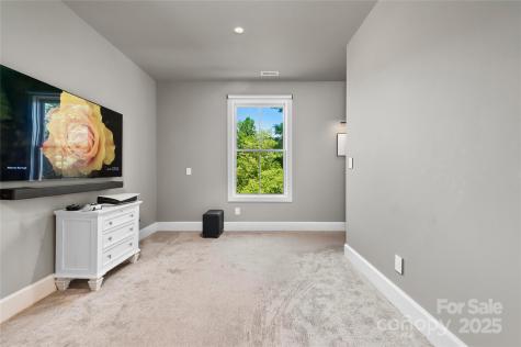 195 Jordan Street Hendersonville NC 28739