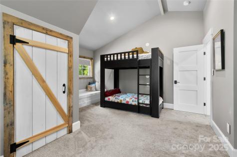 195 Jordan Street Hendersonville NC 28739