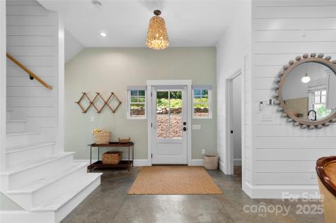 195 Jordan Street Hendersonville NC 28739