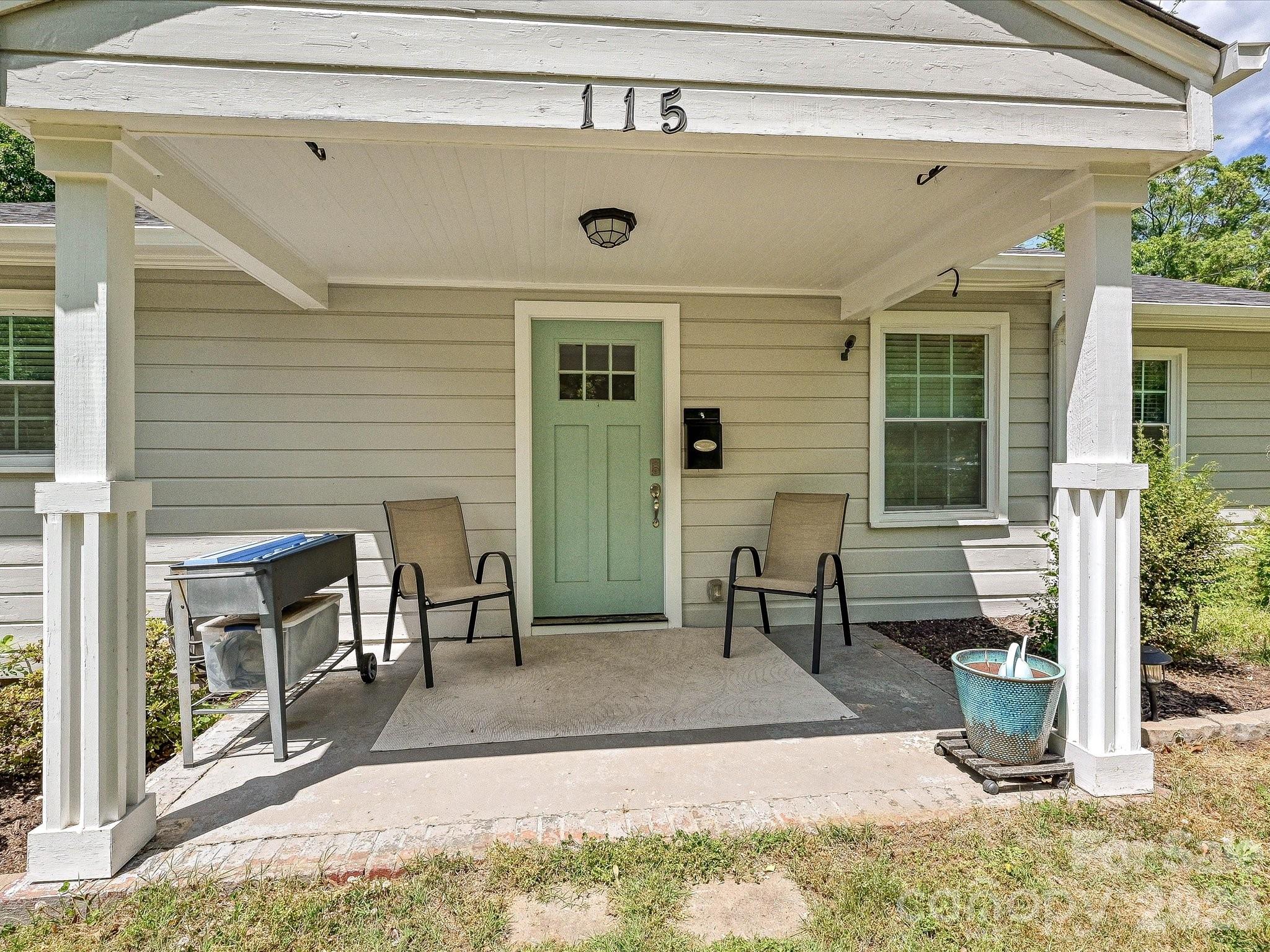 115 N Gardner Avenue Charlotte NC 28216