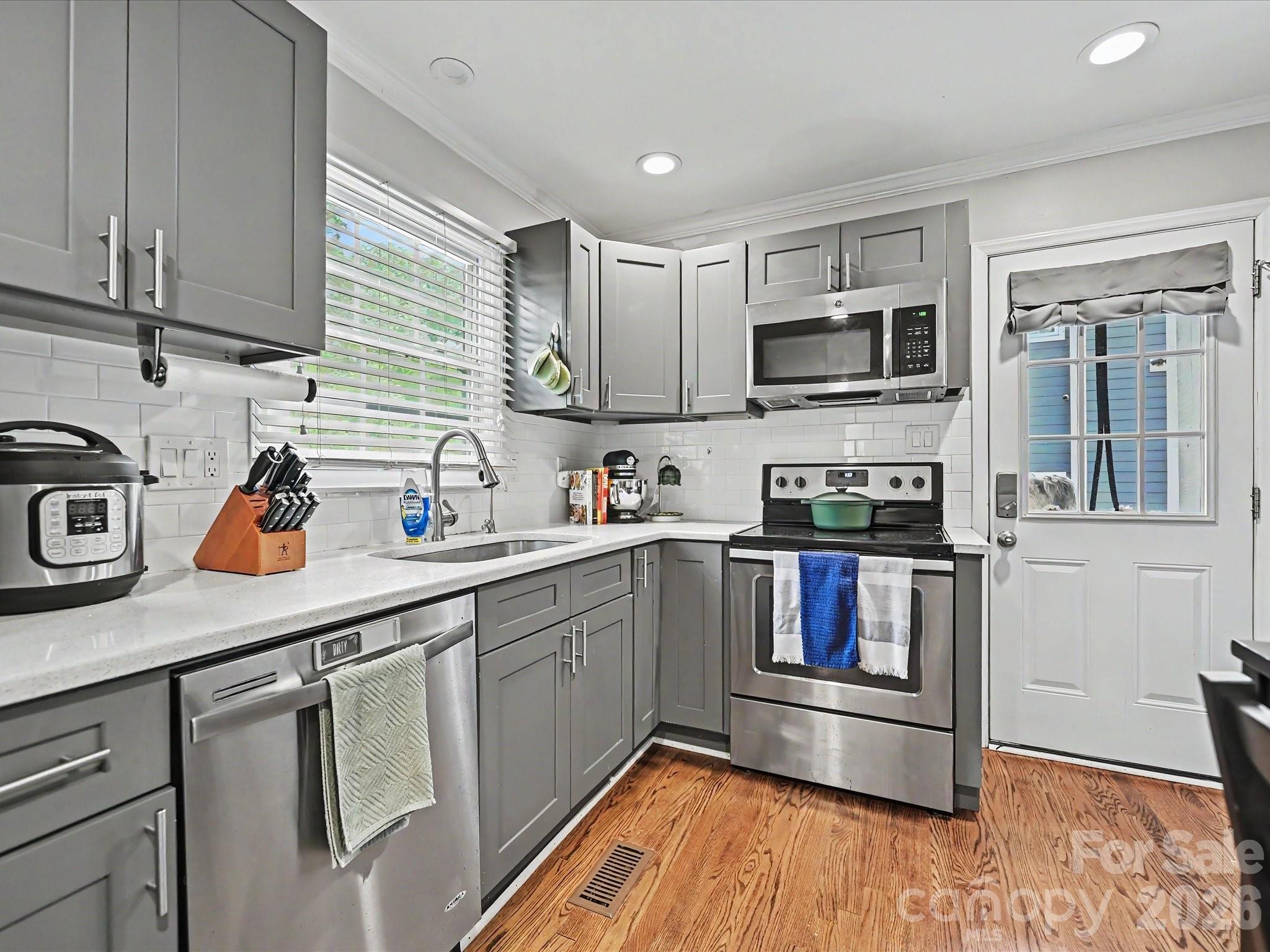 115 N Gardner Avenue Charlotte NC 28216