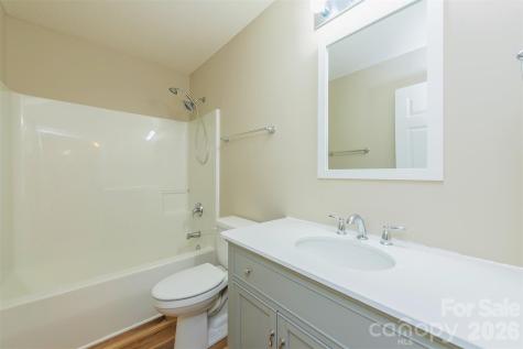 50 Clear Creekside Drive Hendersonville NC 28792