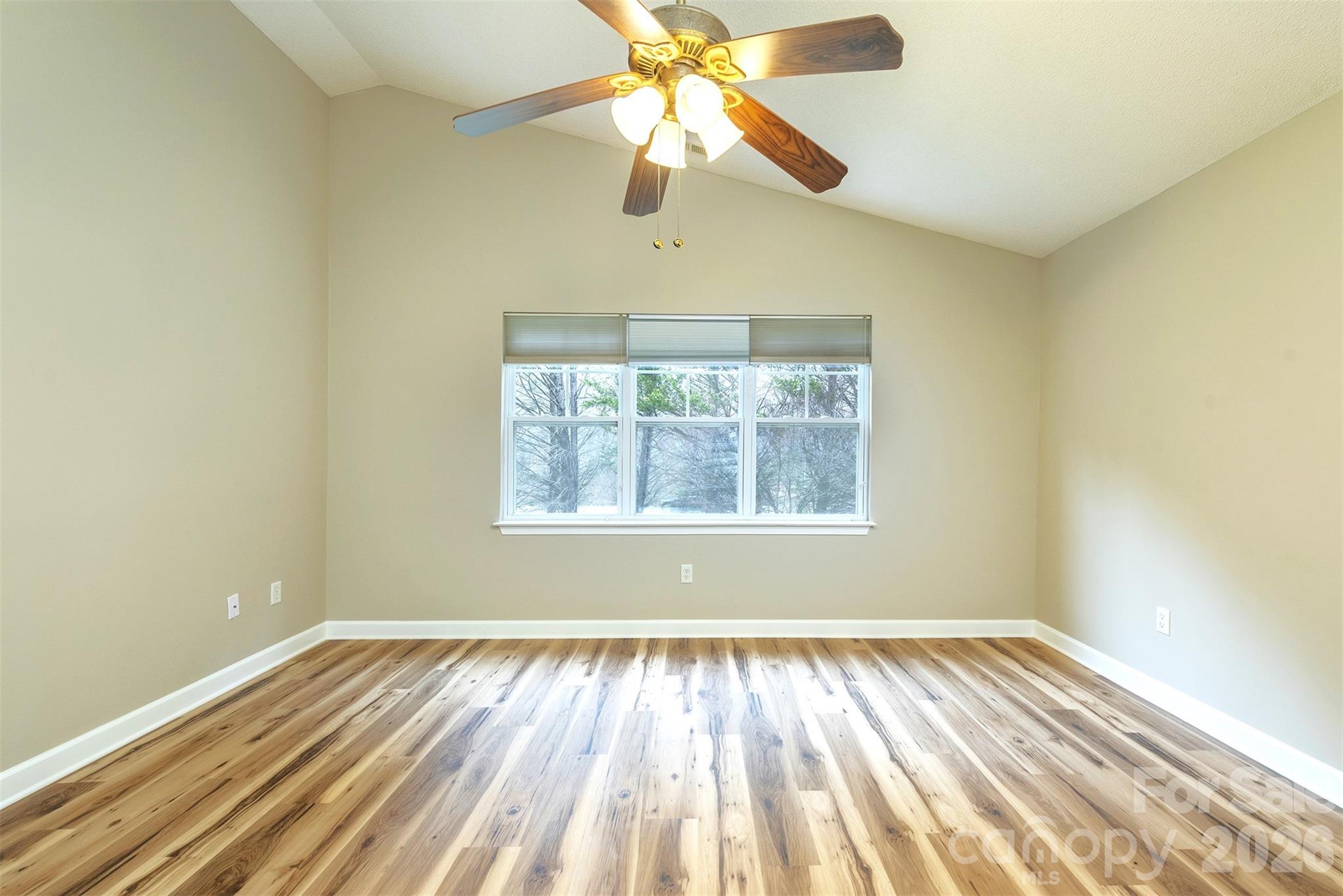 50 Clear Creekside Drive Hendersonville NC 28792