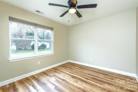 50 Clear Creekside Drive Hendersonville NC 28792