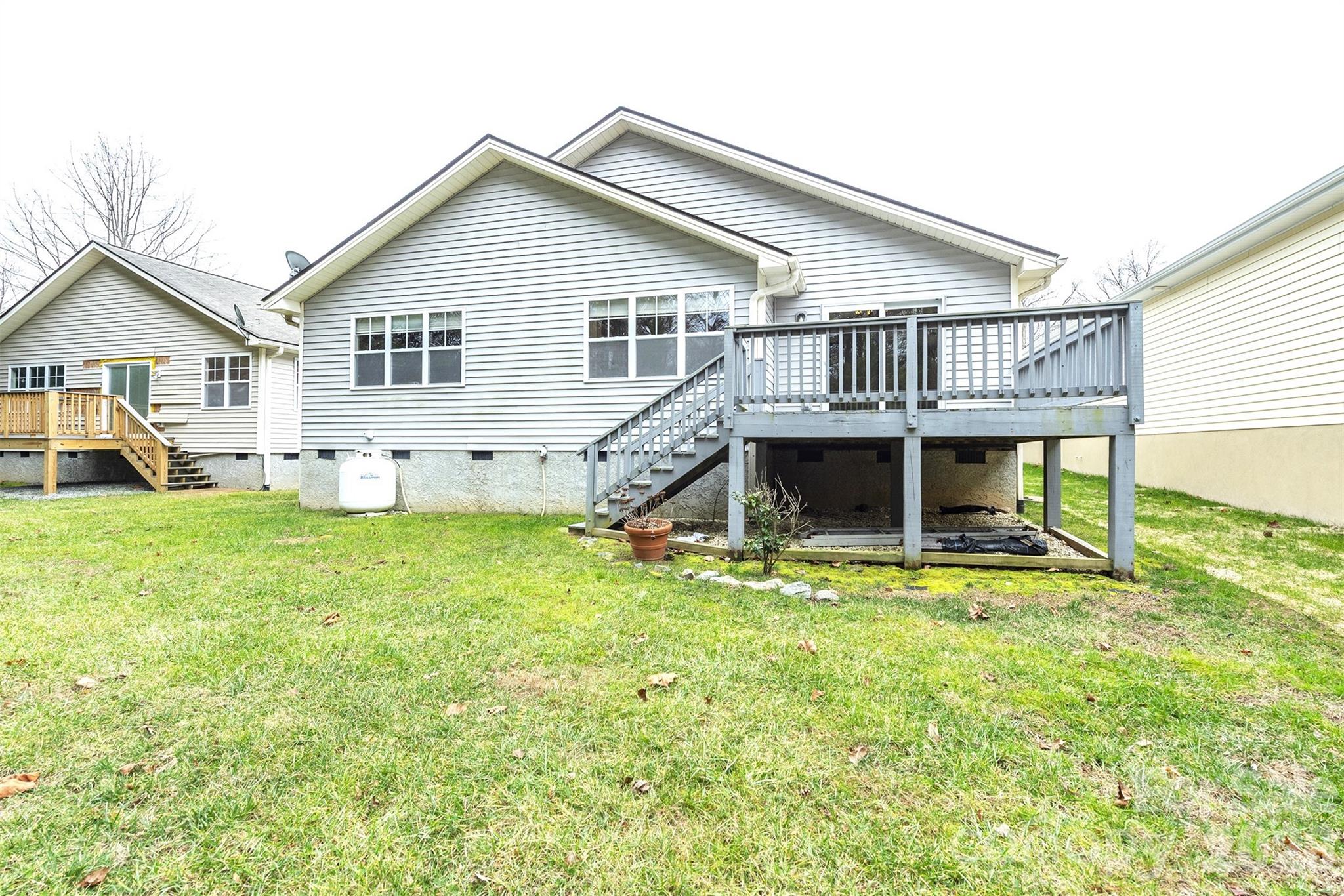 50 Clear Creekside Drive Hendersonville NC 28792