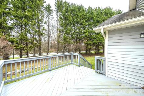 50 Clear Creekside Drive Hendersonville NC 28792