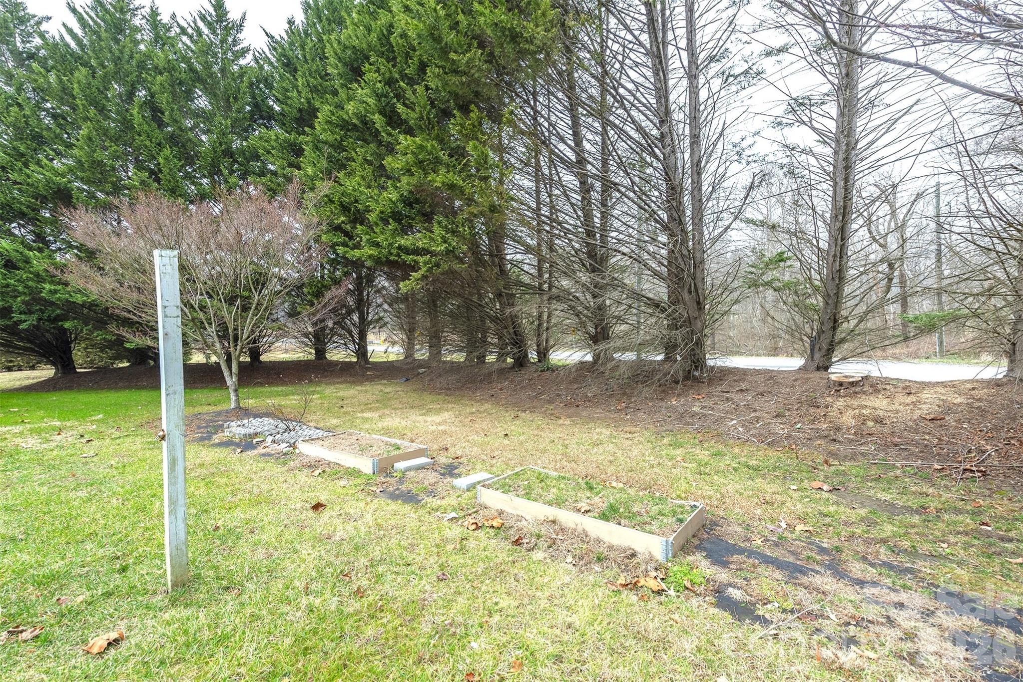 50 Clear Creekside Drive Hendersonville NC 28792