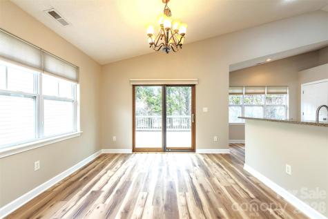 50 Clear Creekside Drive Hendersonville NC 28792