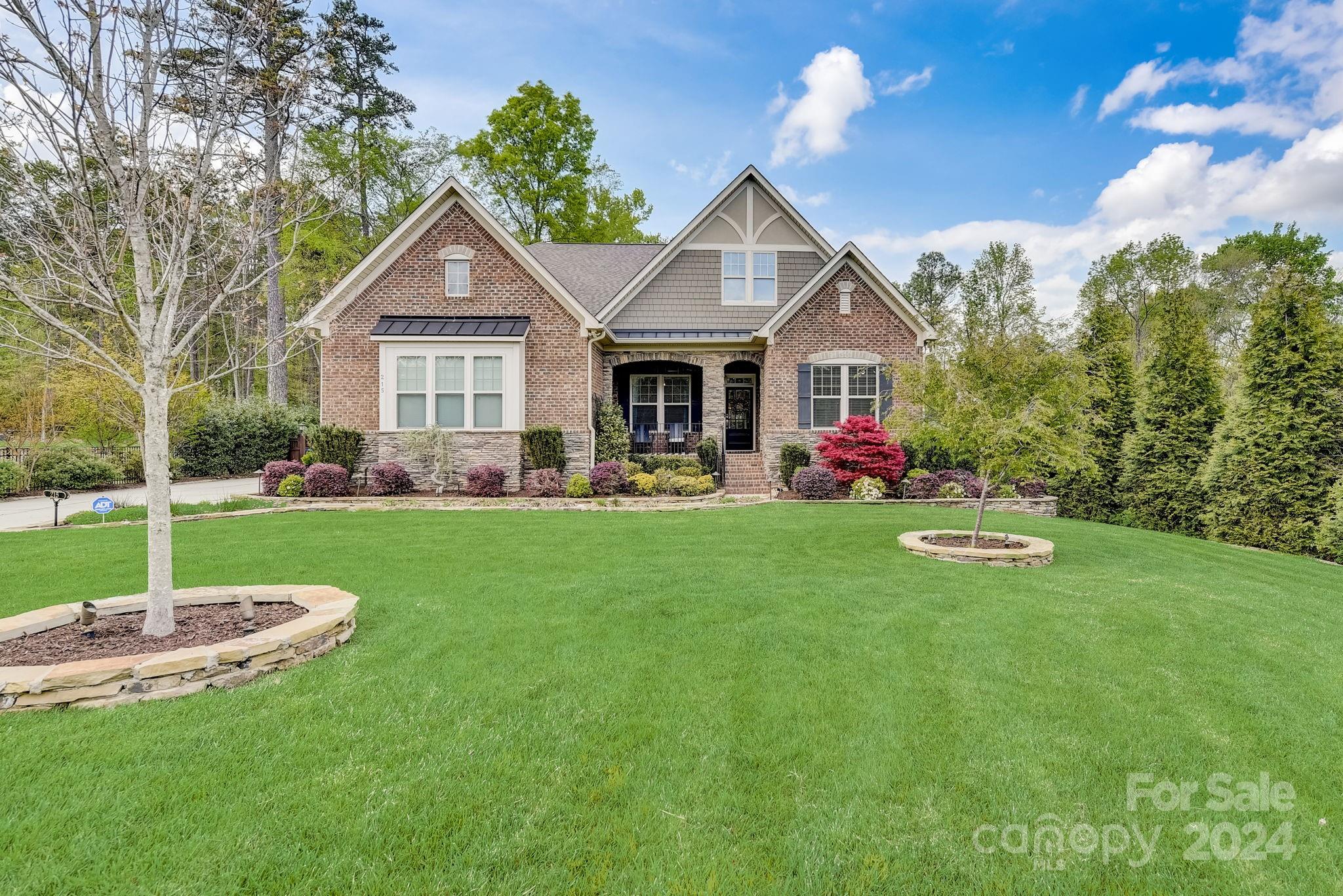 215 Wesley Manor Drive Matthews NC 28104