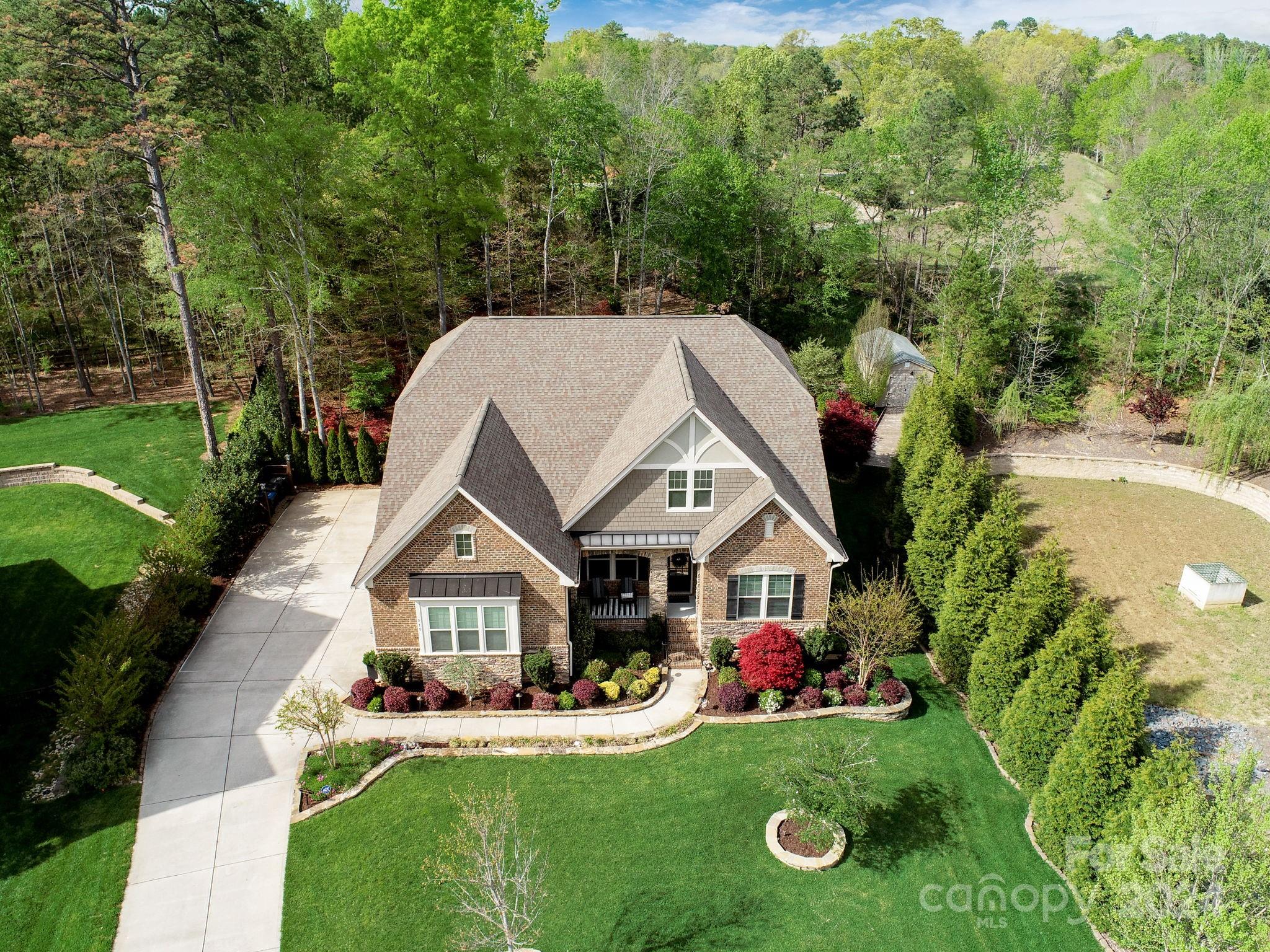215 Wesley Manor Drive Matthews NC 28104
