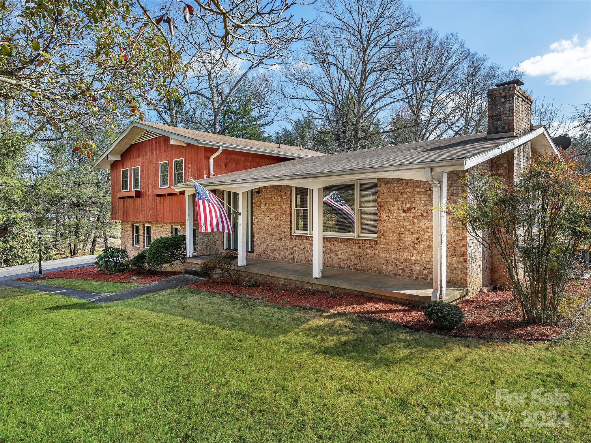 5 Piney Drive Fletcher NC 28732