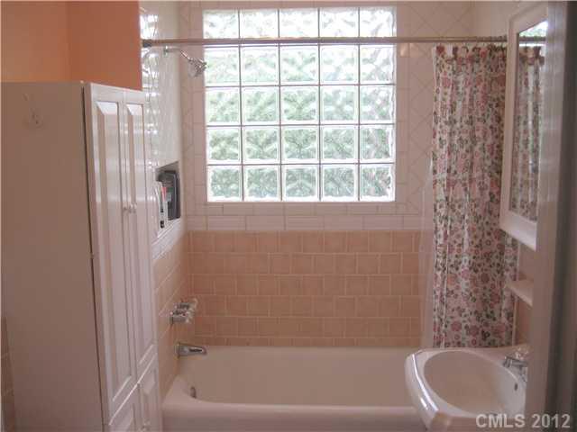 424 Clarice Avenue Charlotte NC 28204