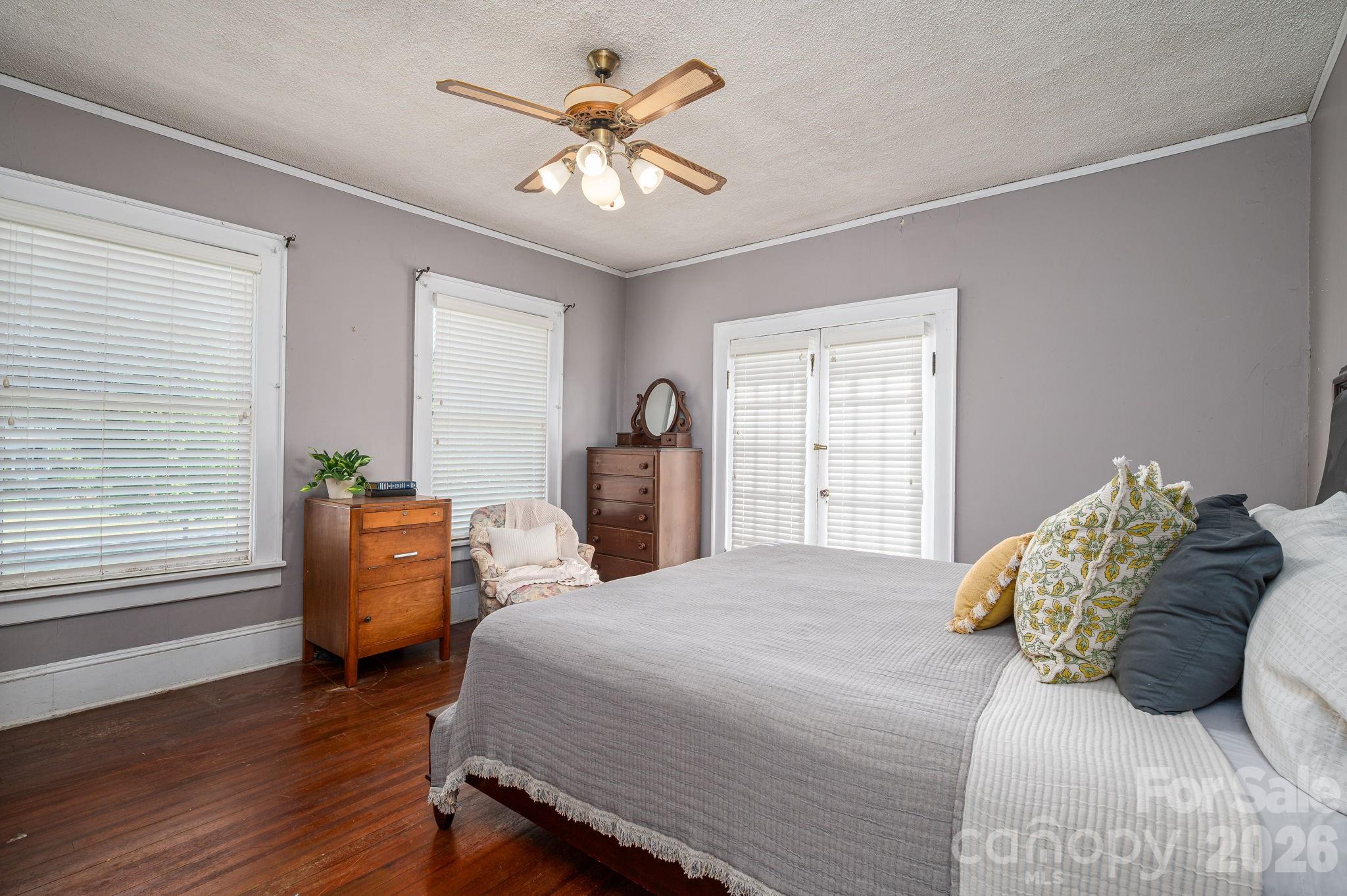 1147 S Belvedere Avenue Gastonia NC 28054