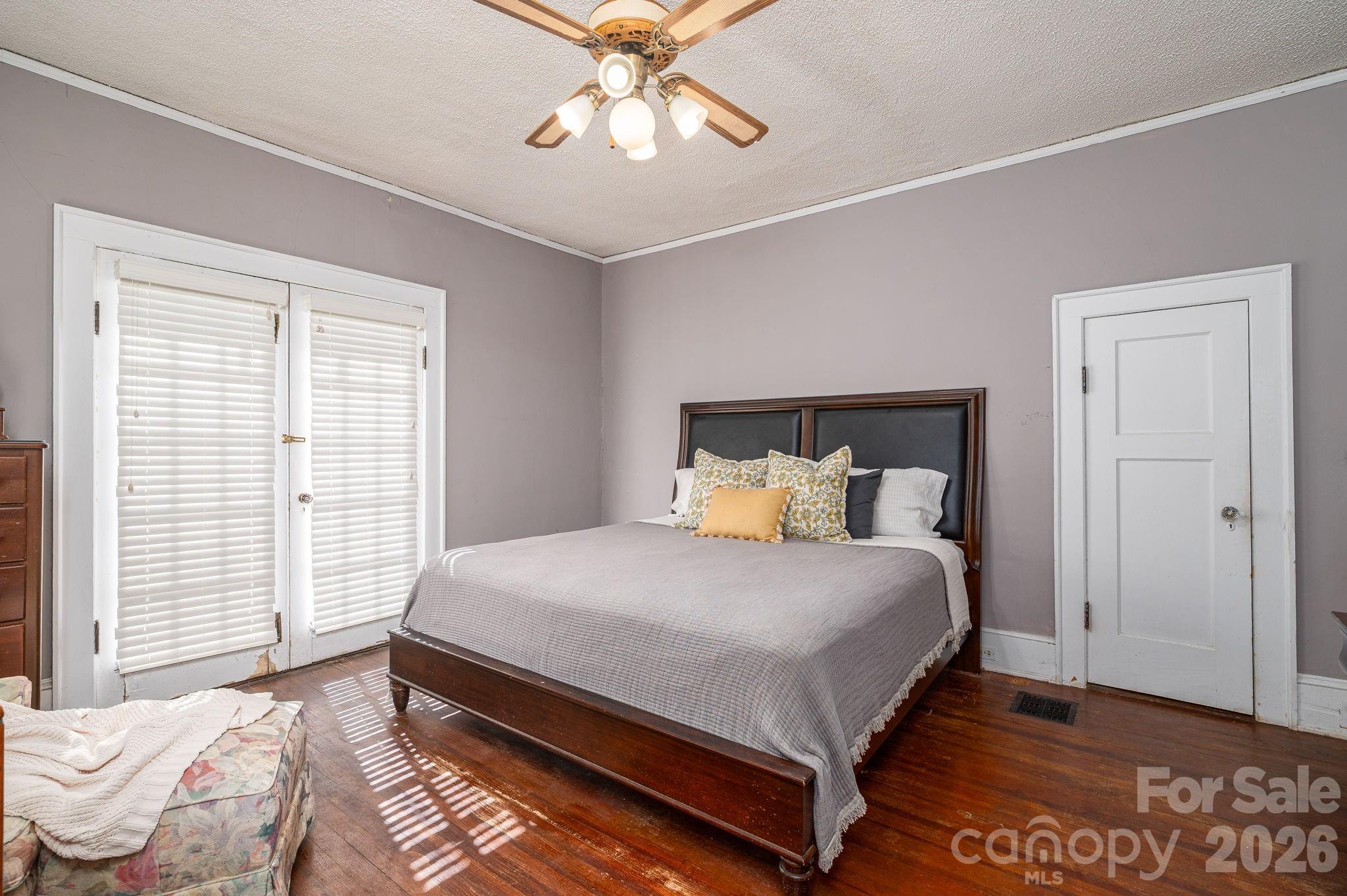 1147 S Belvedere Avenue Gastonia NC 28054