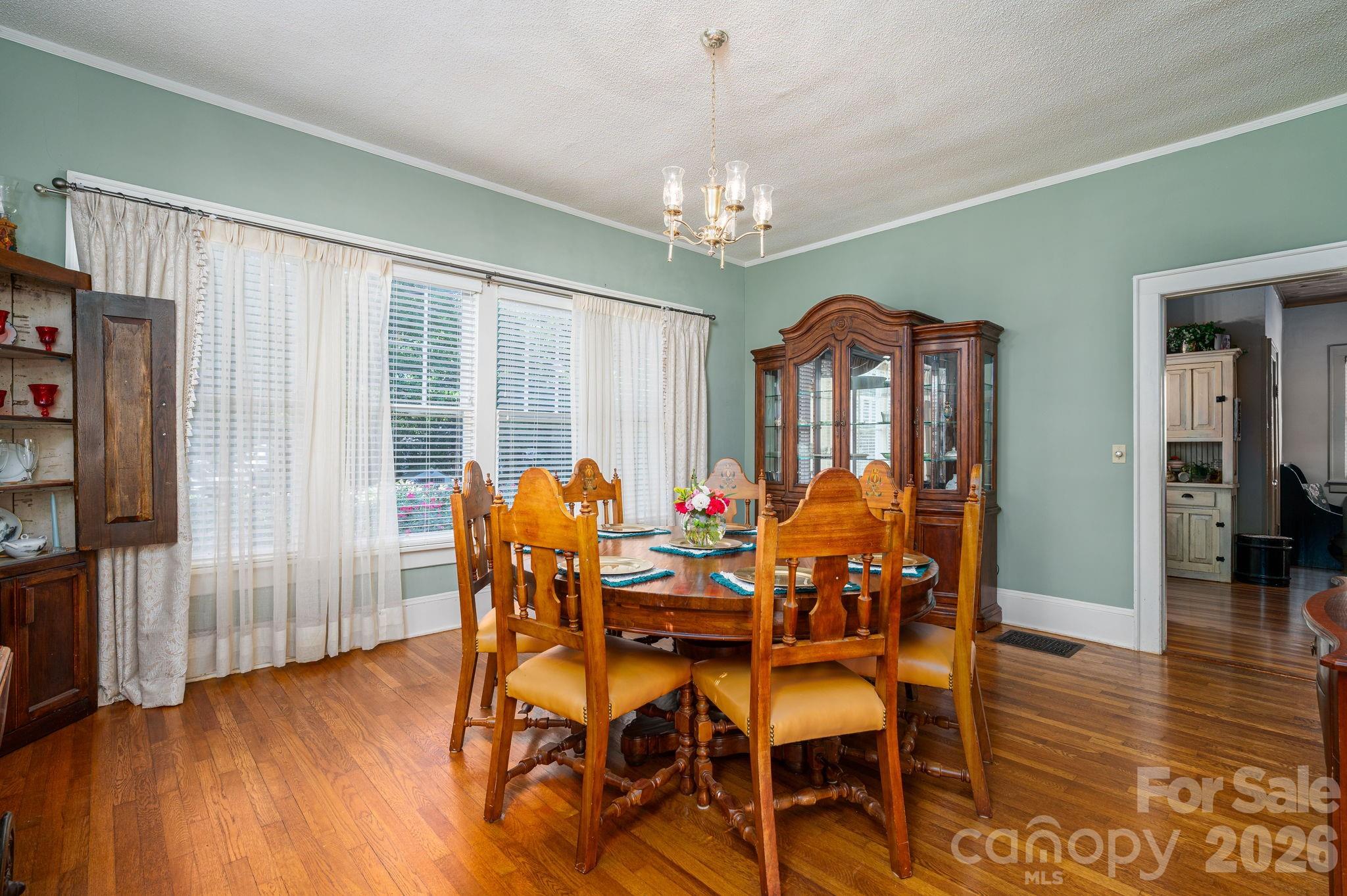 1147 S Belvedere Avenue Gastonia NC 28054